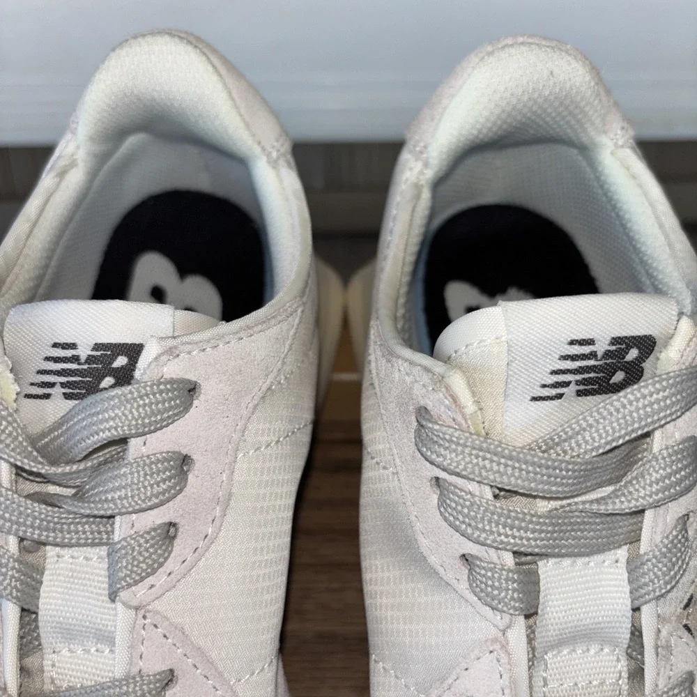 New Balance 327 Off White Moonbeam Leopard Beige Cream Suede  Size 5.5/38 EUC!
